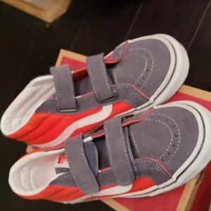 Like new boys Vans size 3